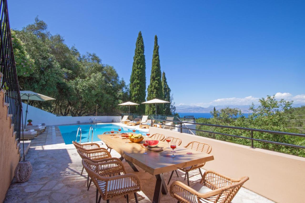 Odyssey Villas Kassiopi Eksteriør billede